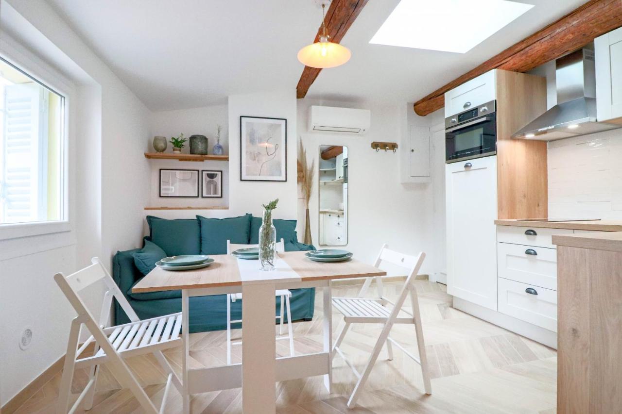 Aubernon Luxurious, Newly Renovated Flat In Heart Of Old Antibes Apartment Exterior foto