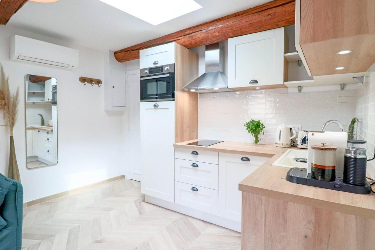 Aubernon Luxurious, Newly Renovated Flat In Heart Of Old Antibes Apartment Exterior foto
